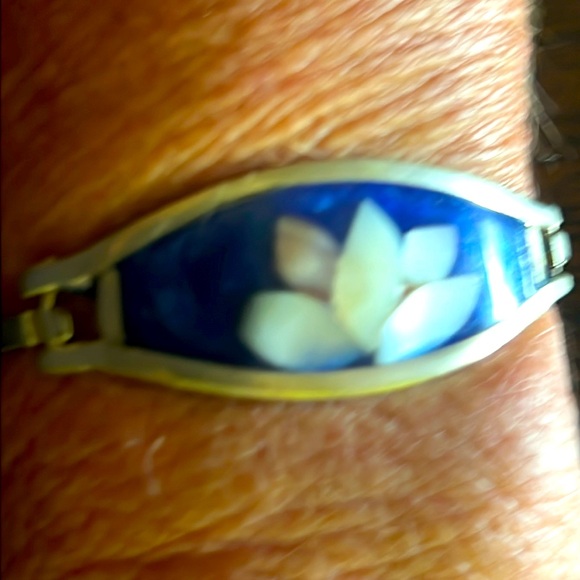 Mexican Alpaca Hinge Bracelet (small wrist) - Picture 5 of 7